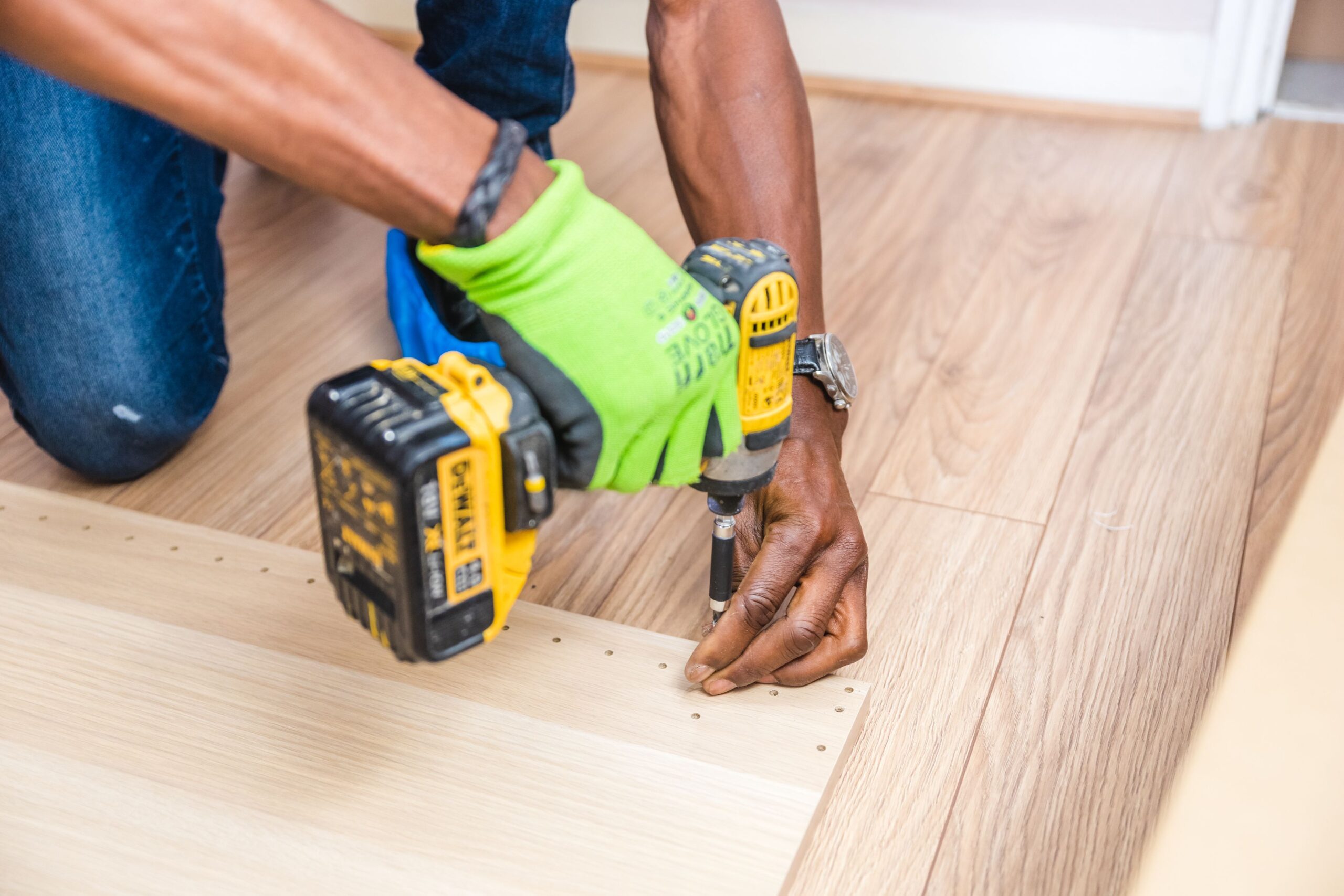 Home Repair Guide: When Should You Call a Professional?